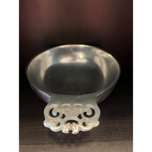 Vintage 1967 Nambe Canterbury Bowl #212 8" Across - Picture 3 of 6